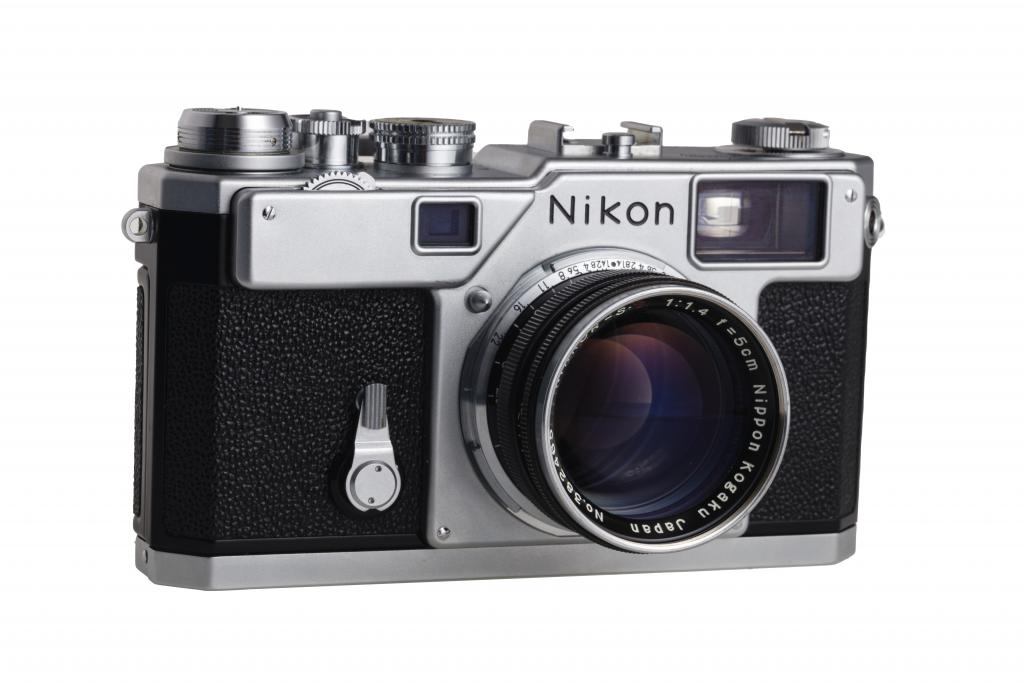 Nikon S3 Year 2000 Limited Edition chrome