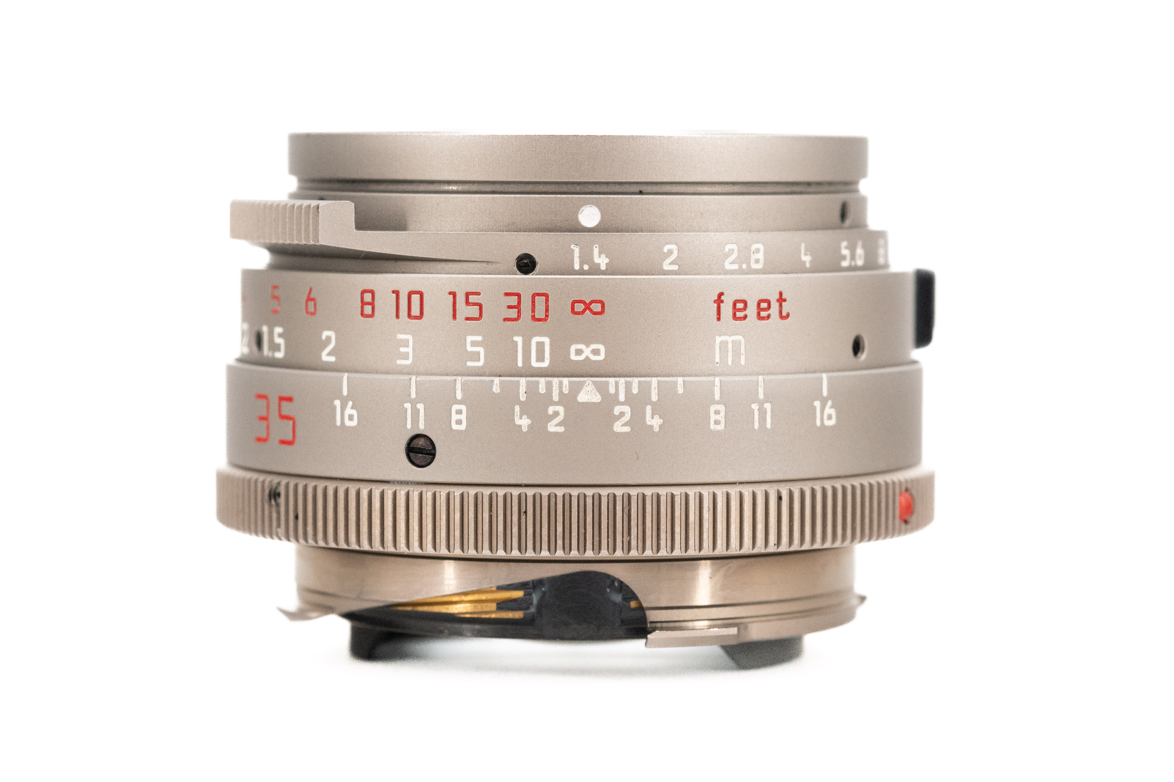 Leica Summilux-M 35mm f/1.4 V2 Titanium 11860