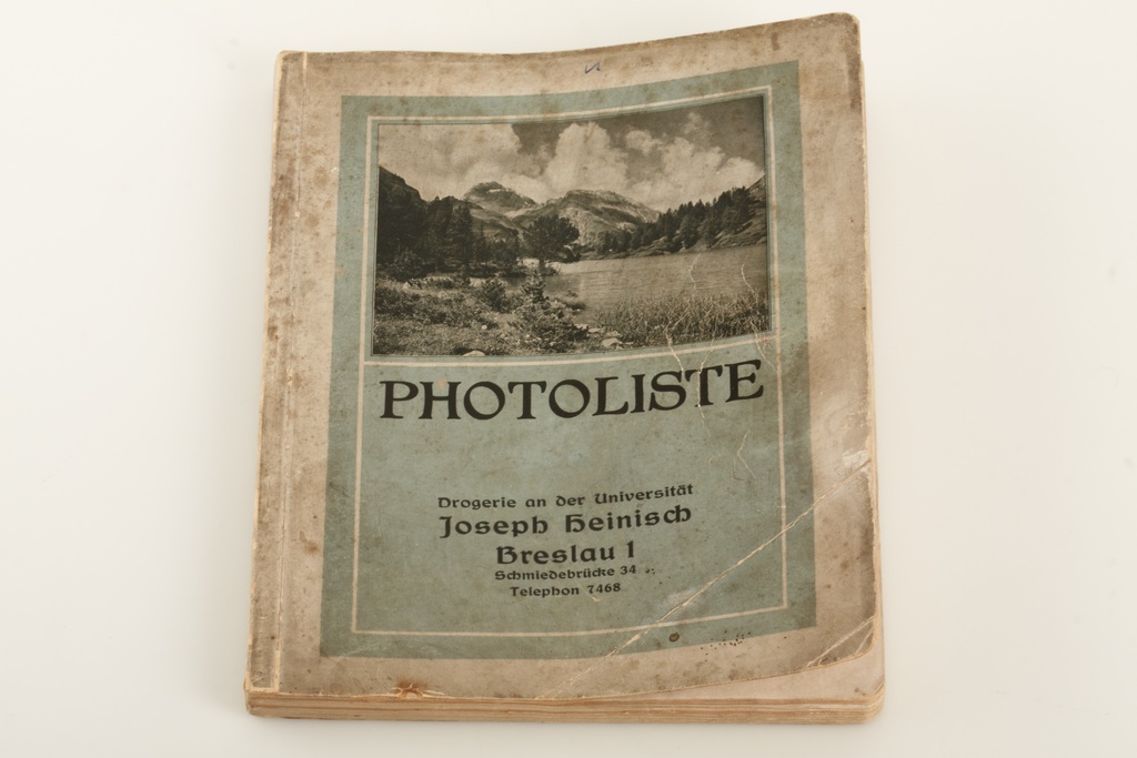 Catalogues (various) Catalogues (various)