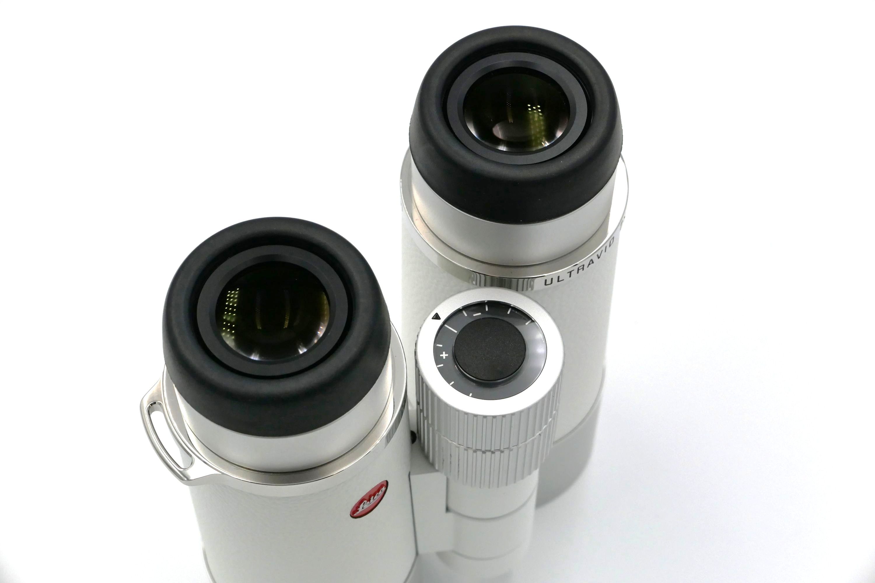 Leica Ultravid 7x42 "White Ocean"