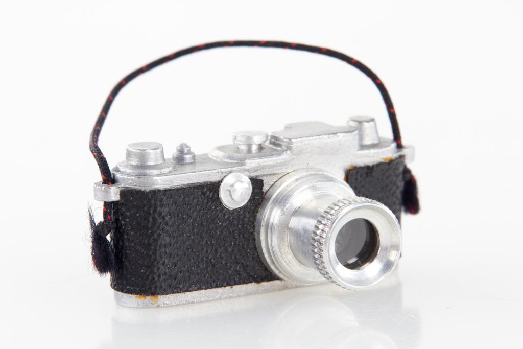 Leica IIIf Miniature