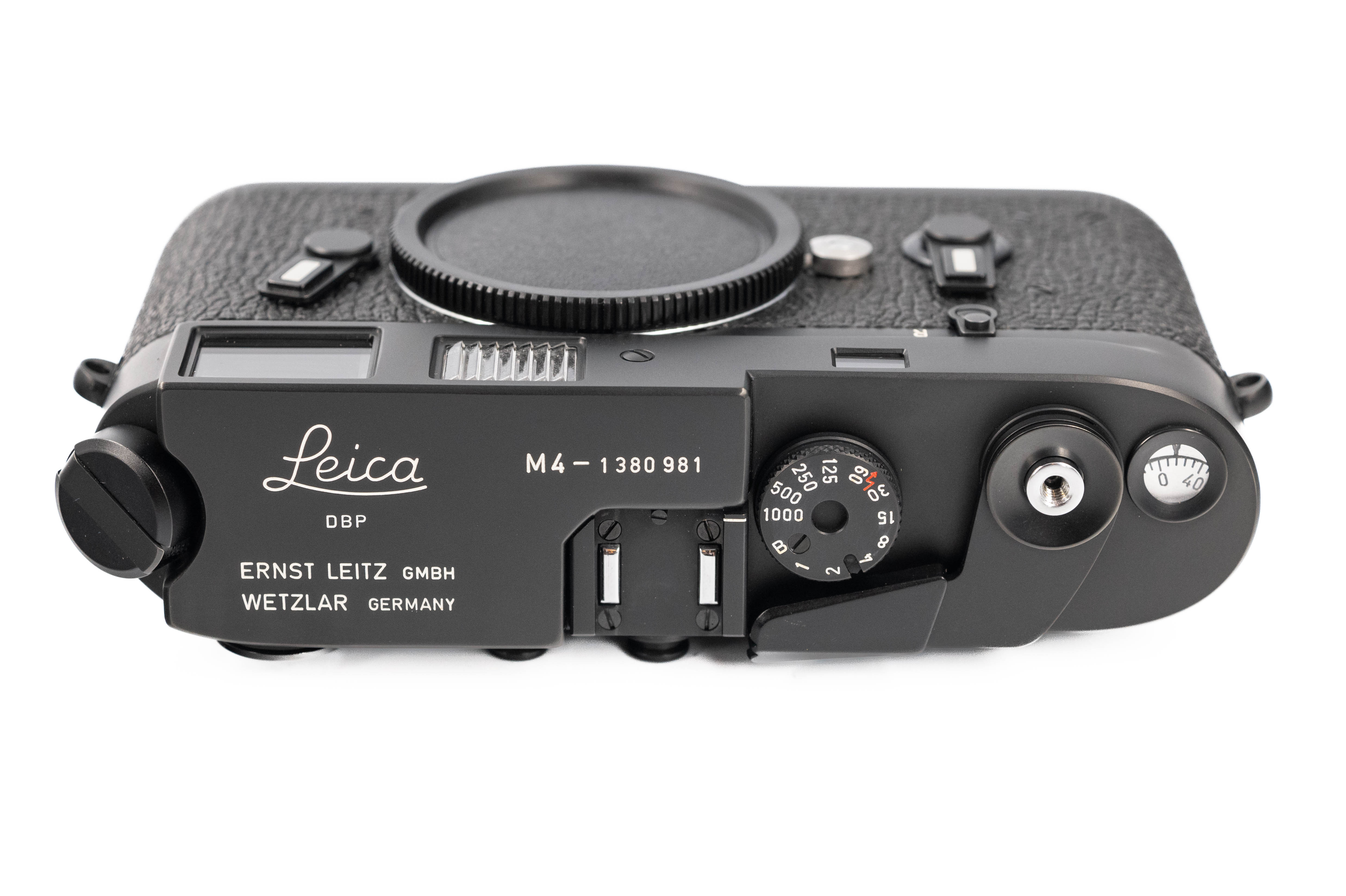 Leica M4 Black Chrome 10402