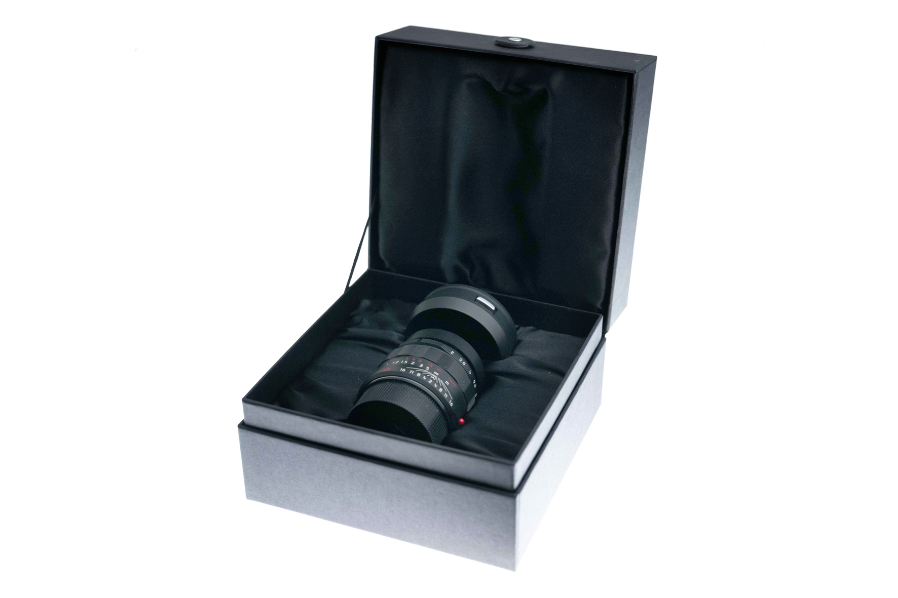 Leica APO-Summicron-M 2.0/50mm black chrome-plated 