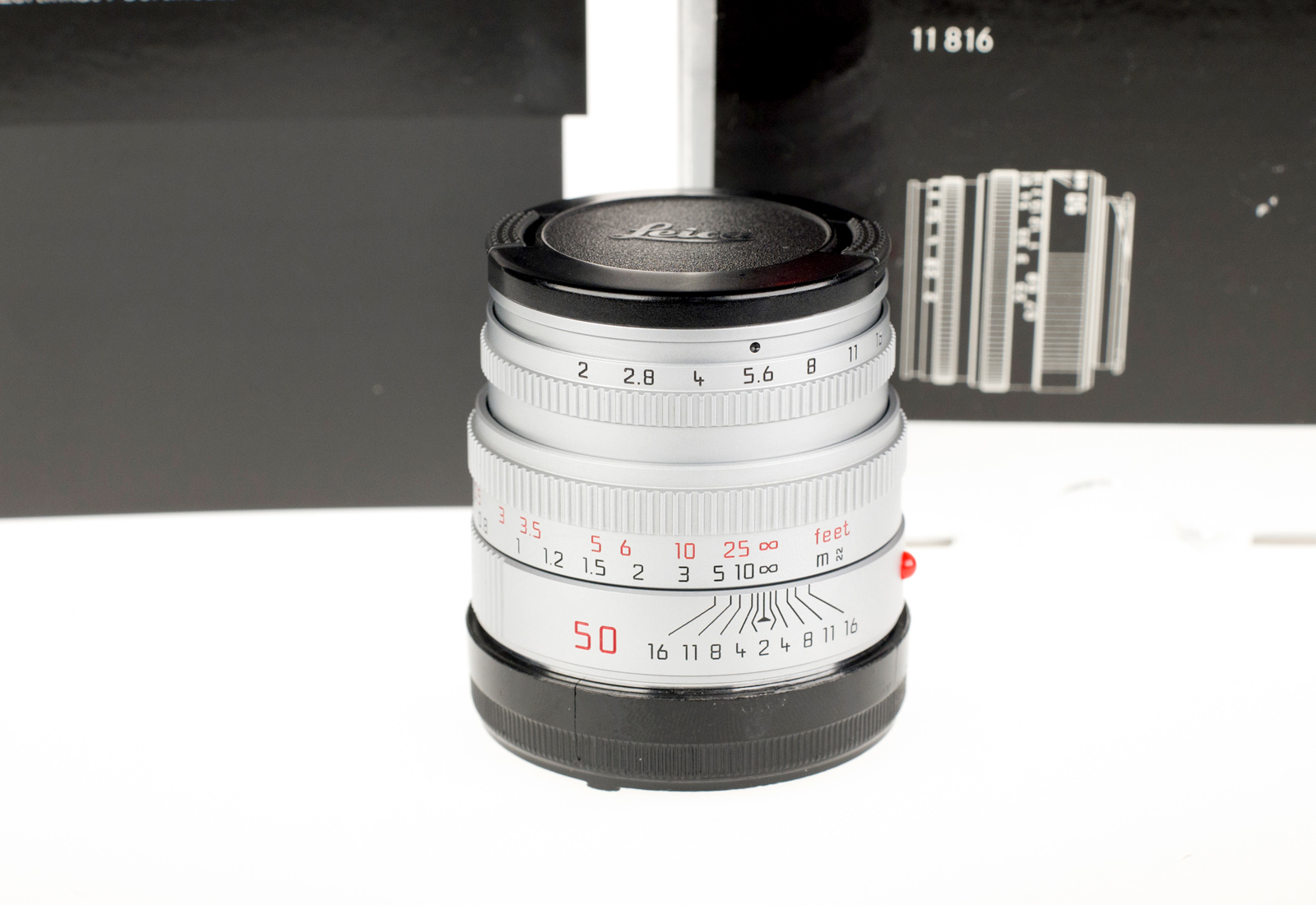 Leica Summicron-M 1:2/50mm, silbern verchromt 11816