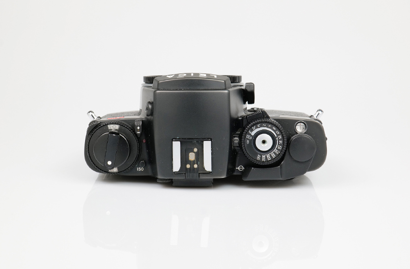 LEICA R7 black