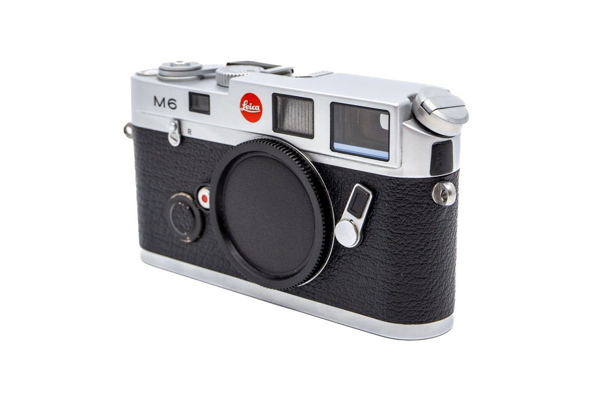 Leica M6, silver (big logo)