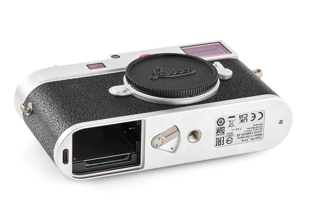 Leica M11 20201 chrome - like new with one year of guarantee