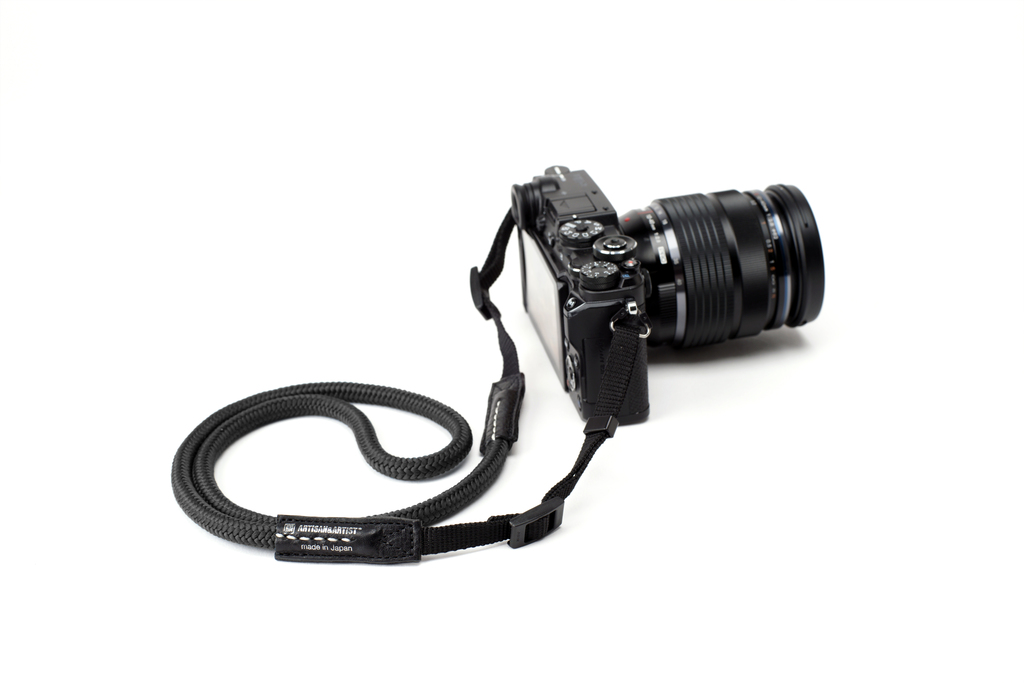 Artisan&Artist Silk camera strap ACAM 307N BLK