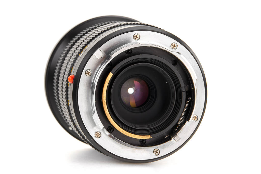 Leica Tri-Elmar-M 11890 4/28-35-50mm Asph.