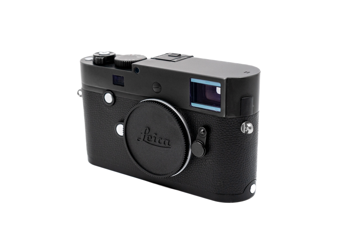 M MONOCHROM (Typ 246), black.