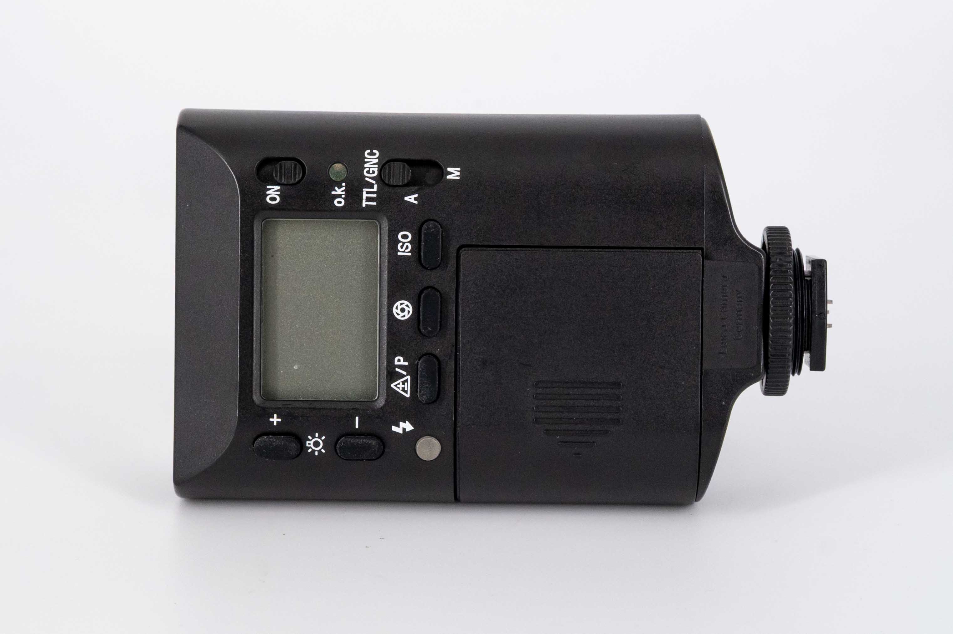 Leica SF 24D flash unit
