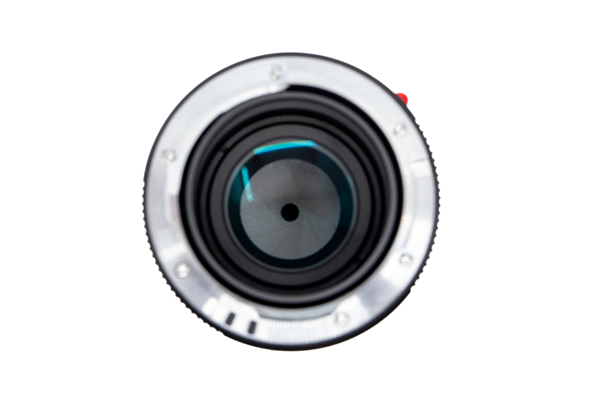 Leica SUMMARIT-M 2.4/90 Black