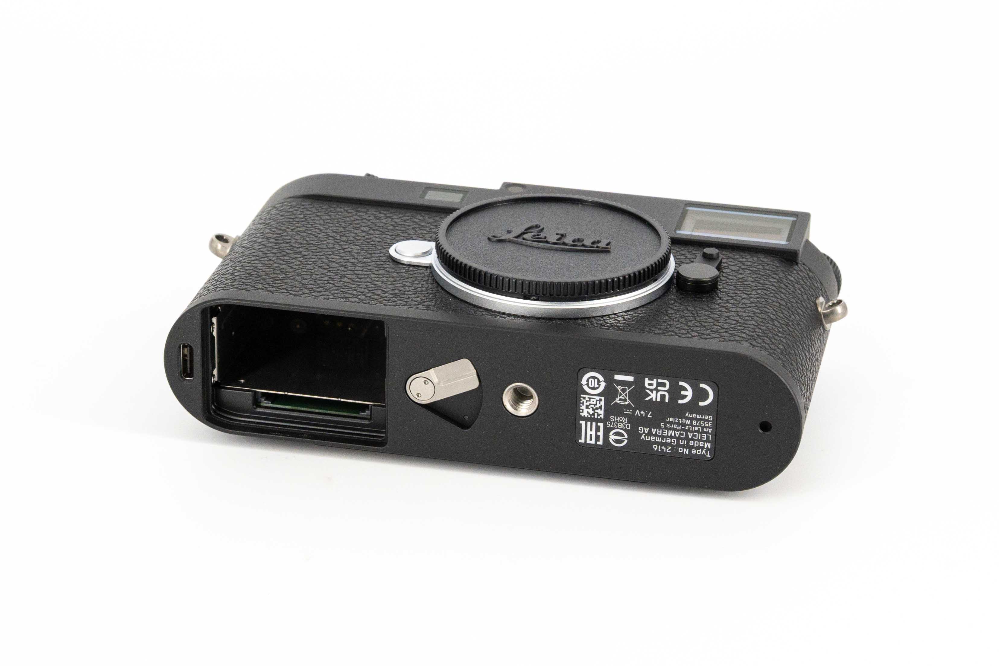 M11, black lacquered