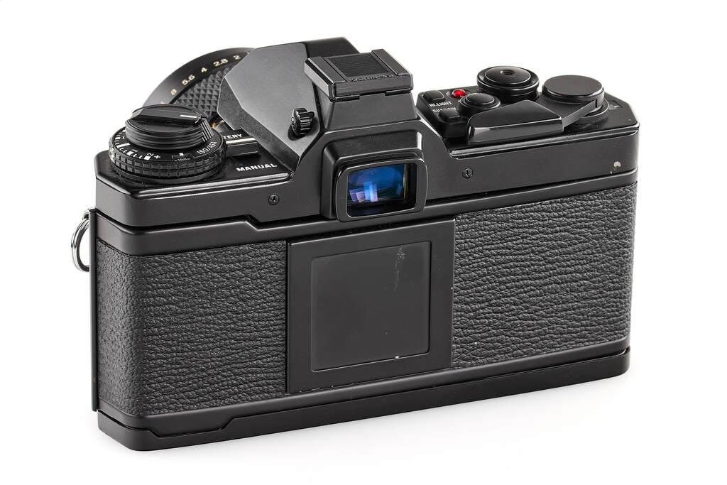 Olympus OM-4 Ti + Zuiko 1,2/55mm Outfit Olympus OM-4 Ti + Zuiko 1,2/55mm Outfit