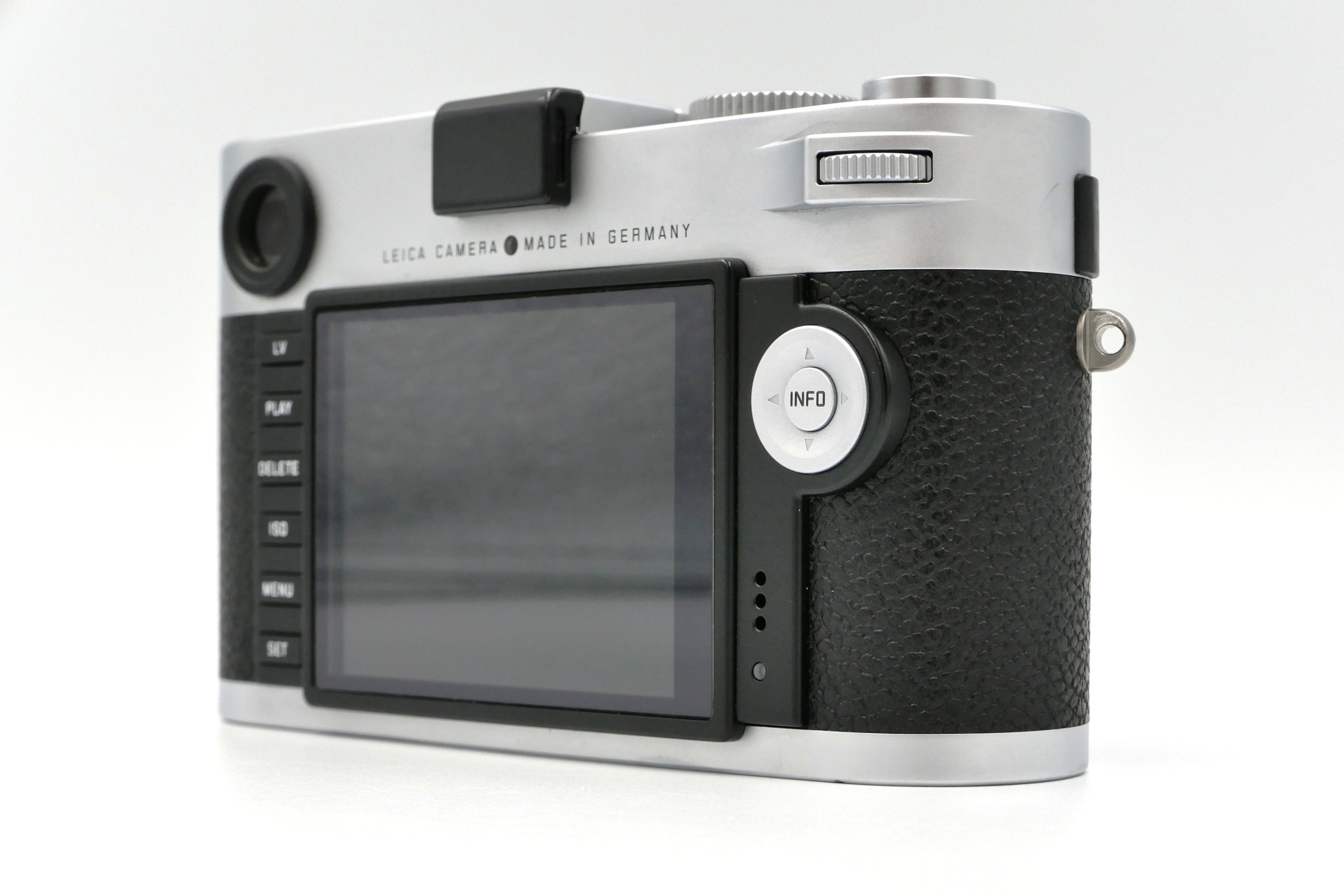 Leica M (Typ 240), silver chrome finish