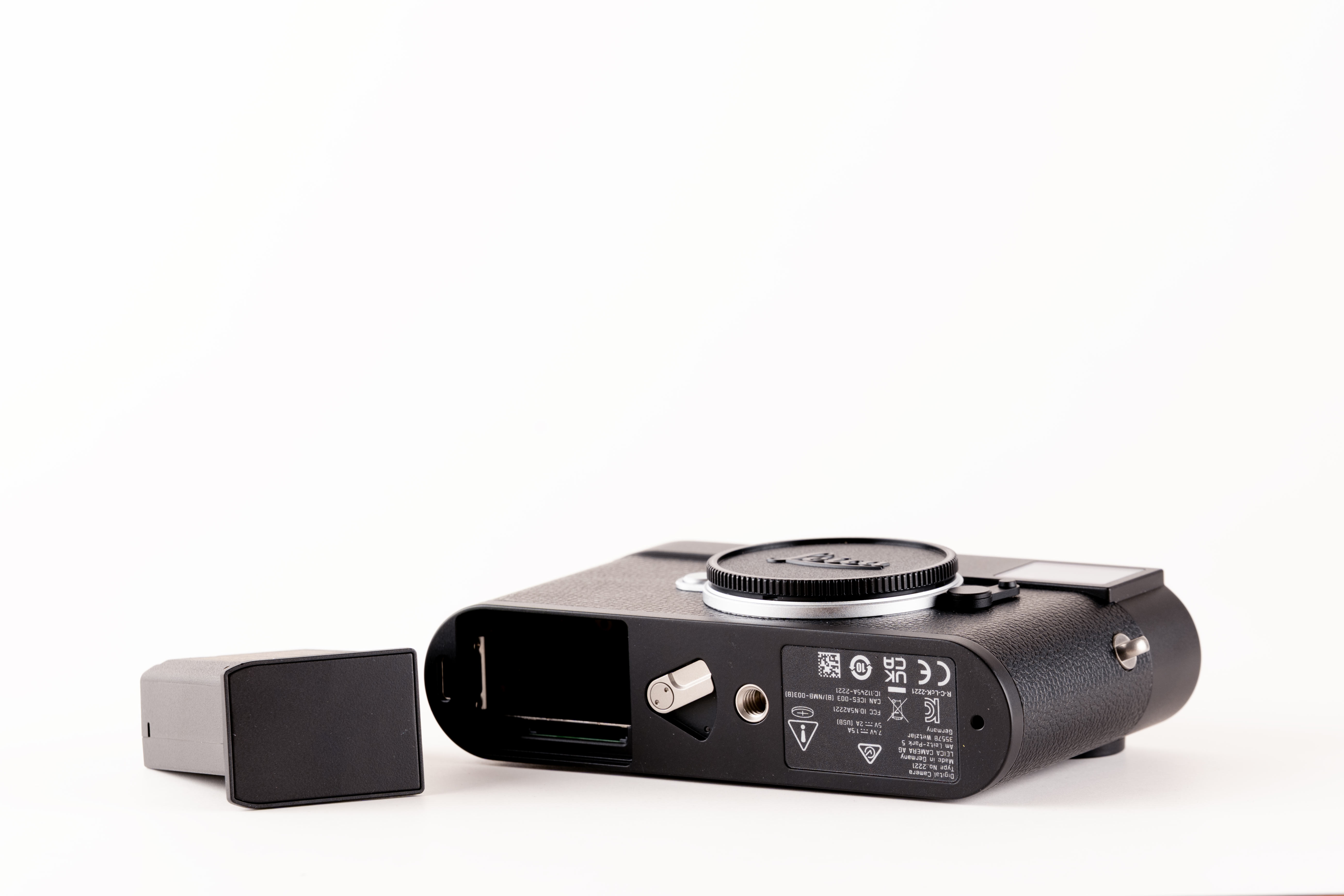 M11-D, black paint (EU/US/CN)