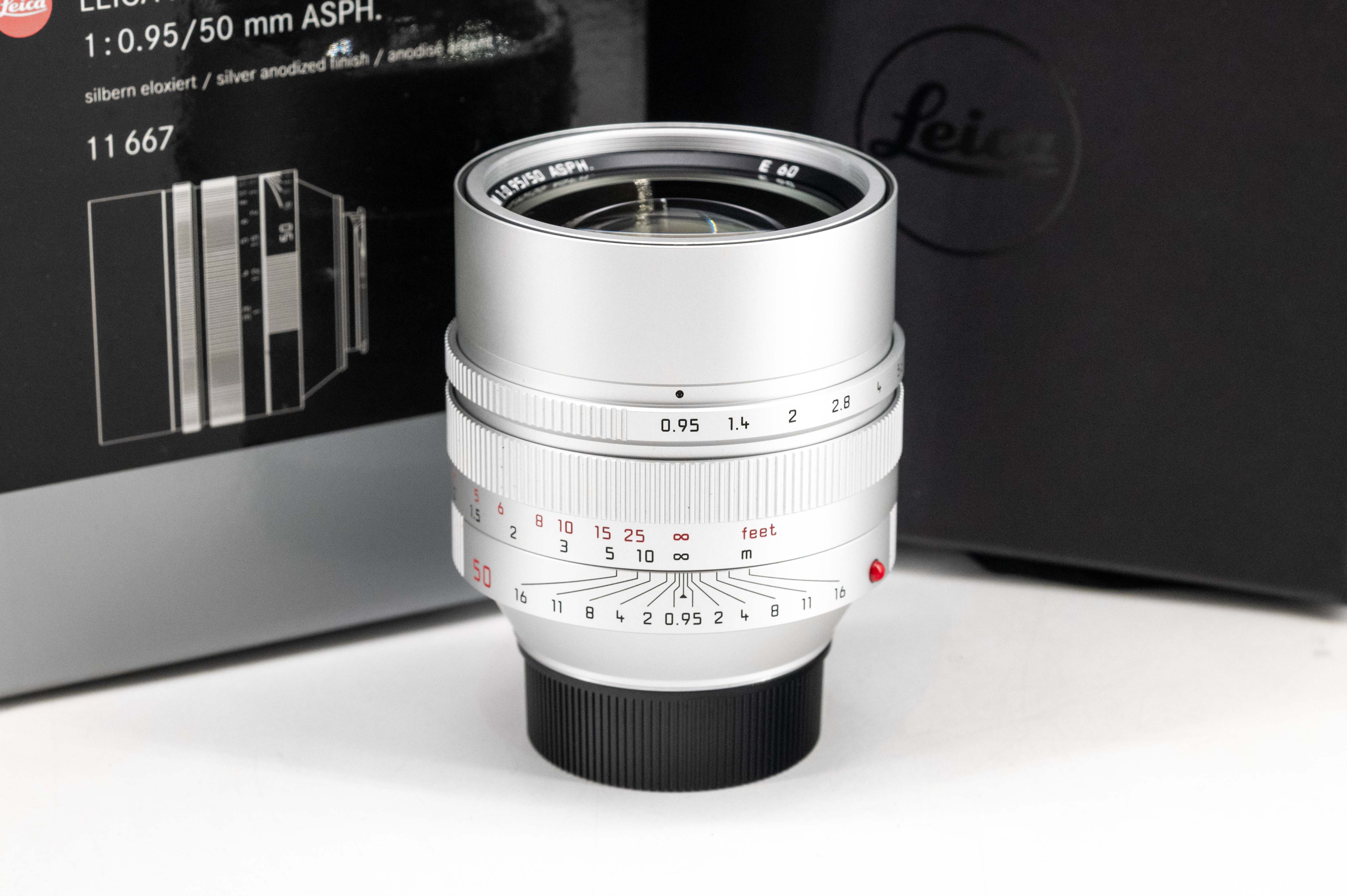 Leica Noctilux-M 50mm f/0.95 ASPH Silver 11667