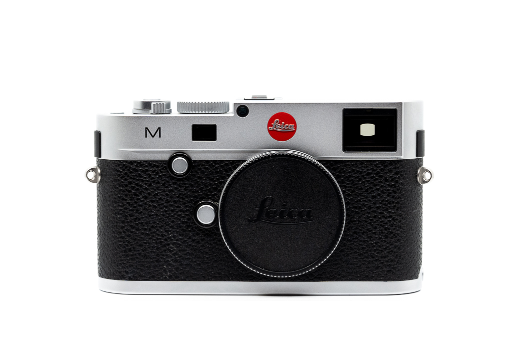 Leica M  (Typ 240), silbern verchromt