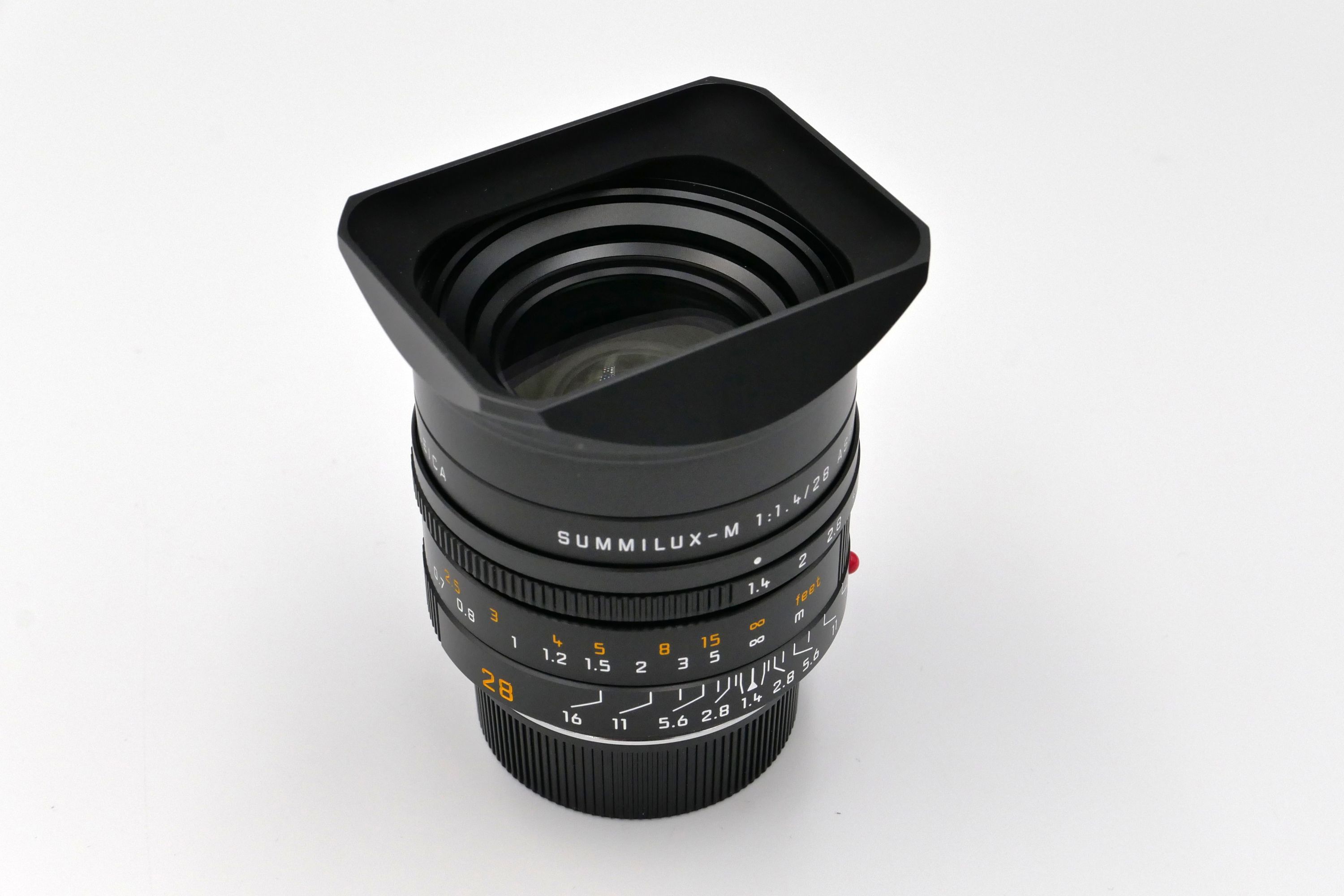 Leica 28mm Summilux-M f1.4 ASPH