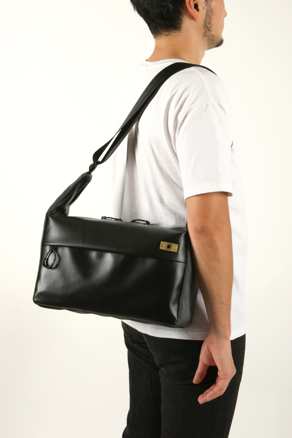 Artisan&Artist PVC leather/Nylon bag ACAM BS0002 BKGY