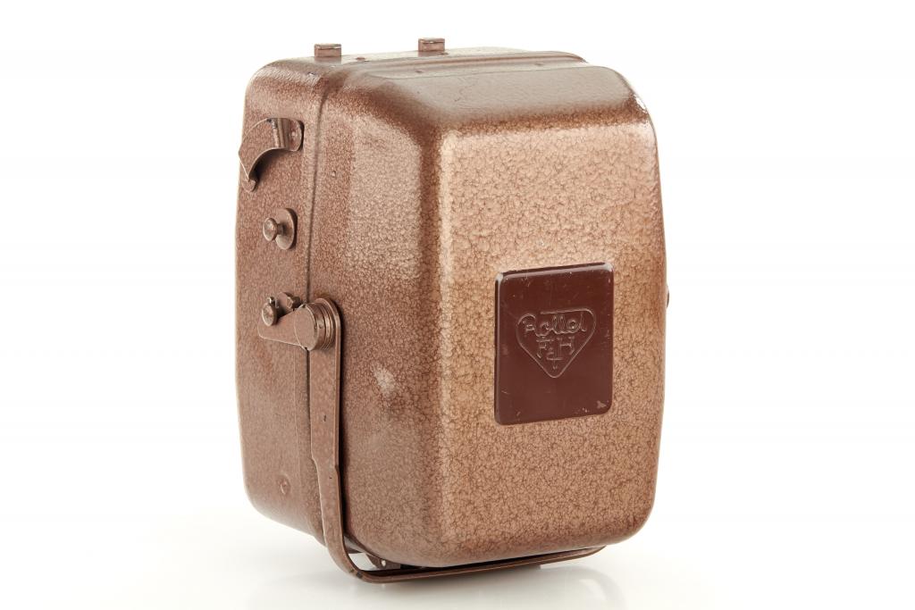 Rolleiflex 6x6 Tropical Box