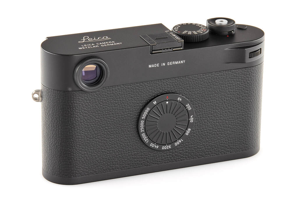 Leica M11-D 20221 black - like new with 2 years guarantee