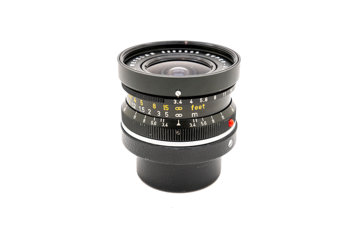 Leica 3.4/21 SUPER ANGULON-M with 21mm Leica Viewfinder  Leica 3.4/21 SUPER ANGULON-M with 21mm Leica Viewfinder