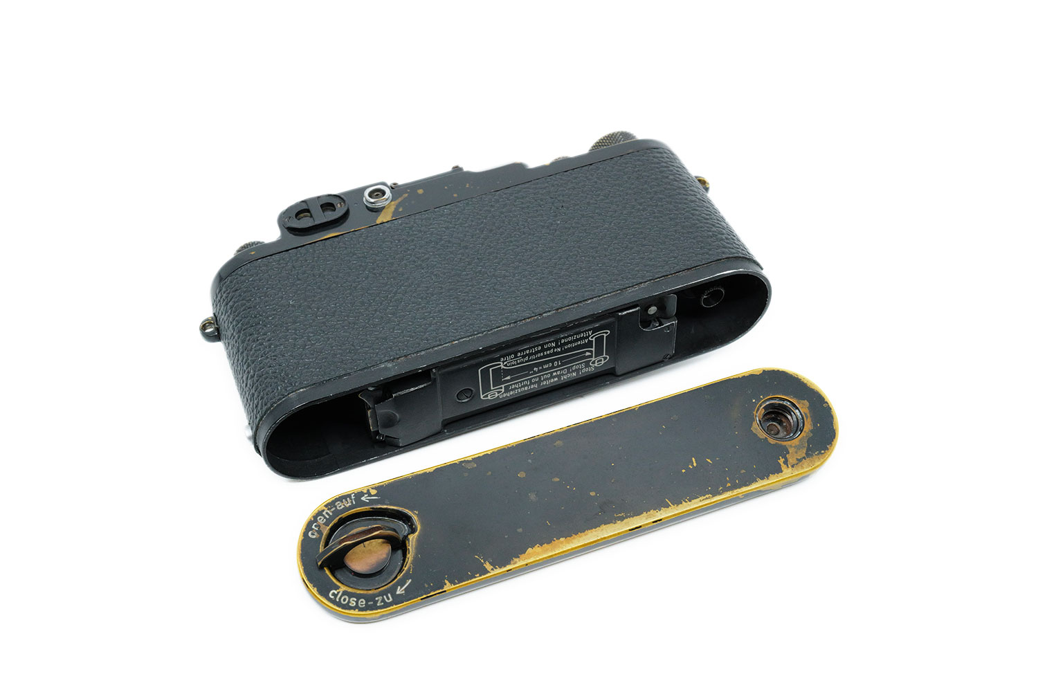 Leica IIIf Blackpaint + Elmar 50 Blackpaint (repaint)