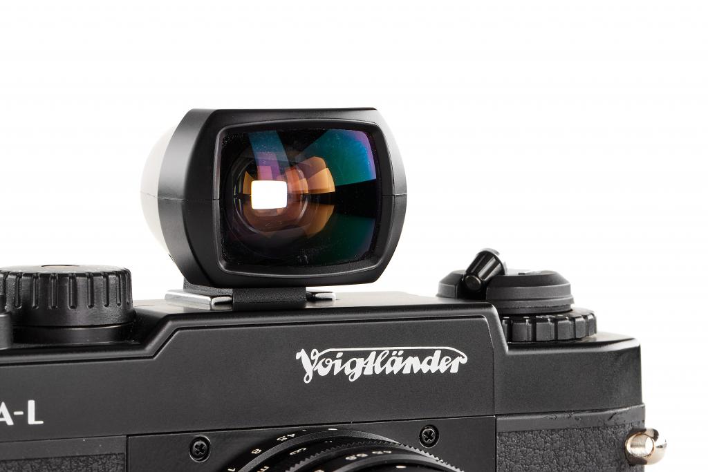 Voigtländer Bessa L outfit black