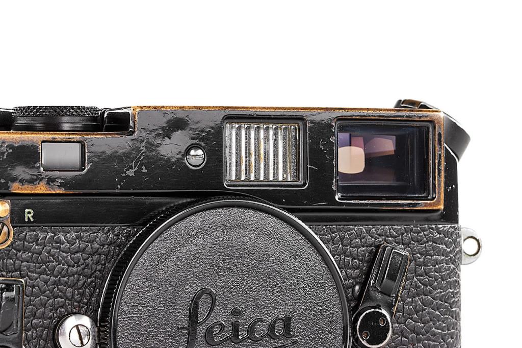 Leica M4 black paint