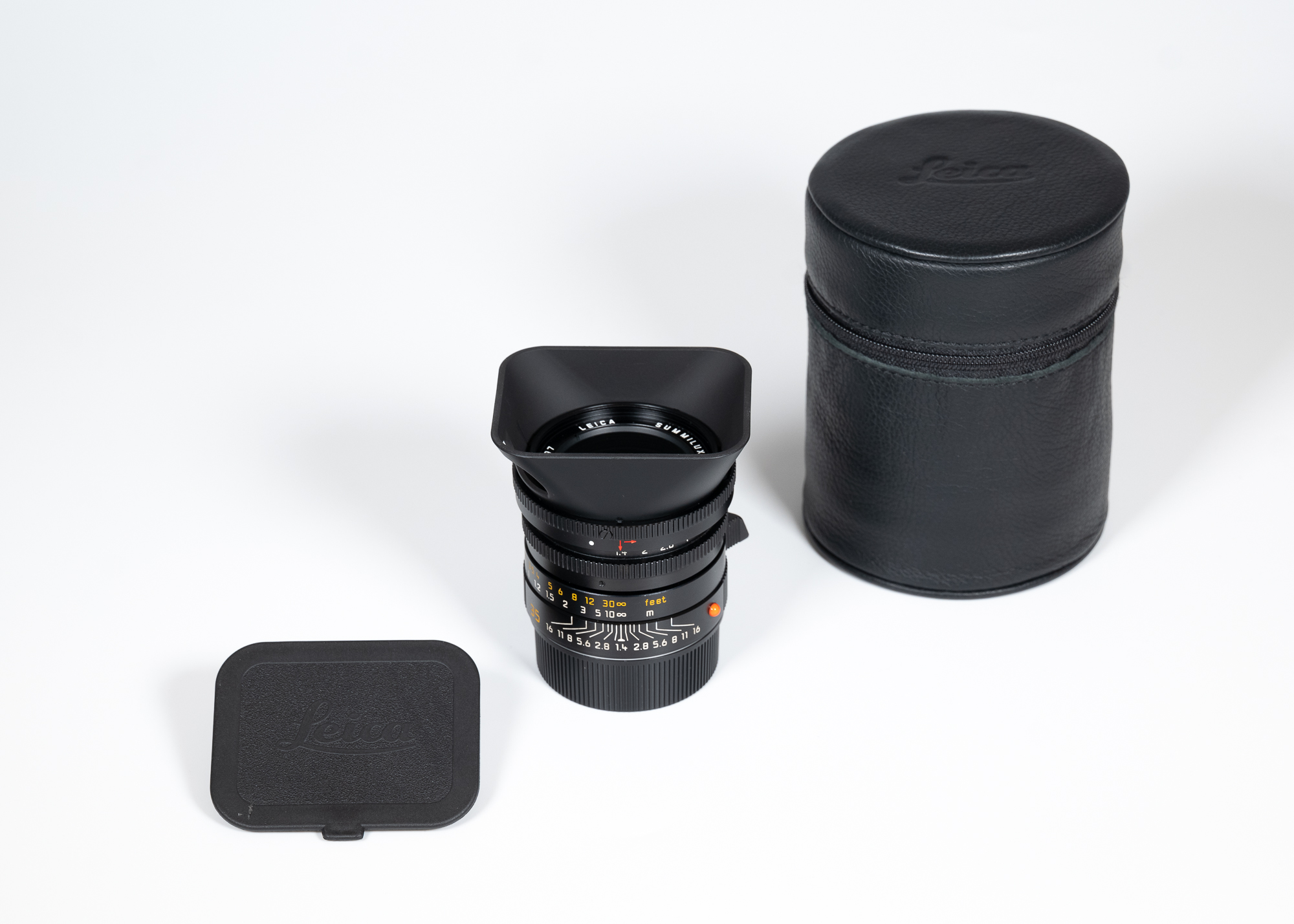 Summilux-M 1:1,4/35 mm. asph. black.