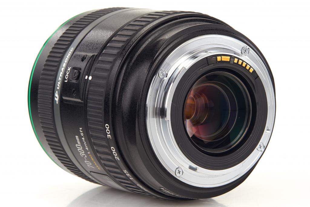 Canon EF 70-300/4,5-5,6 DO IS USM