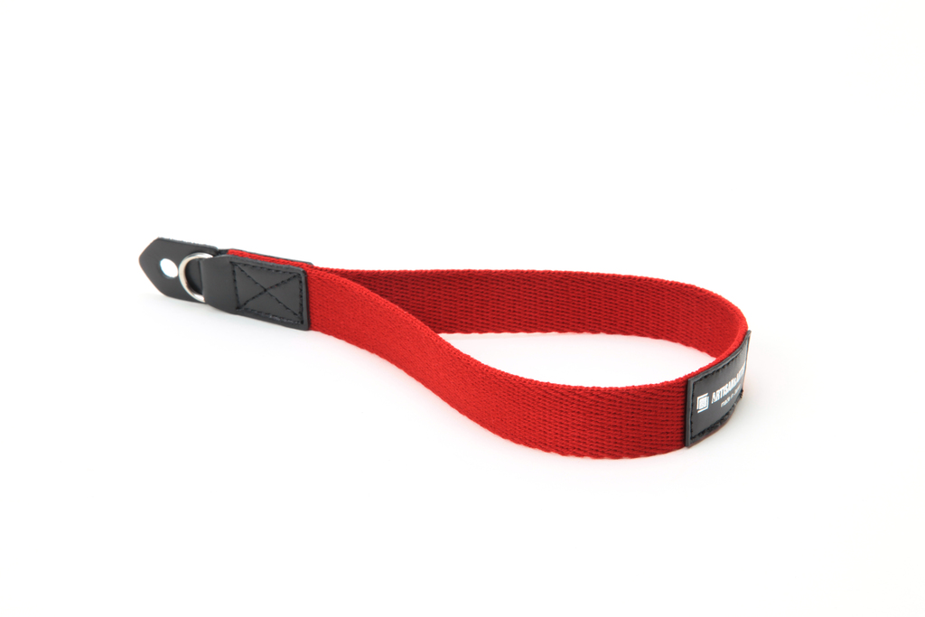 Artisan&Artist Acrylic camera strap ACAM 295 RED