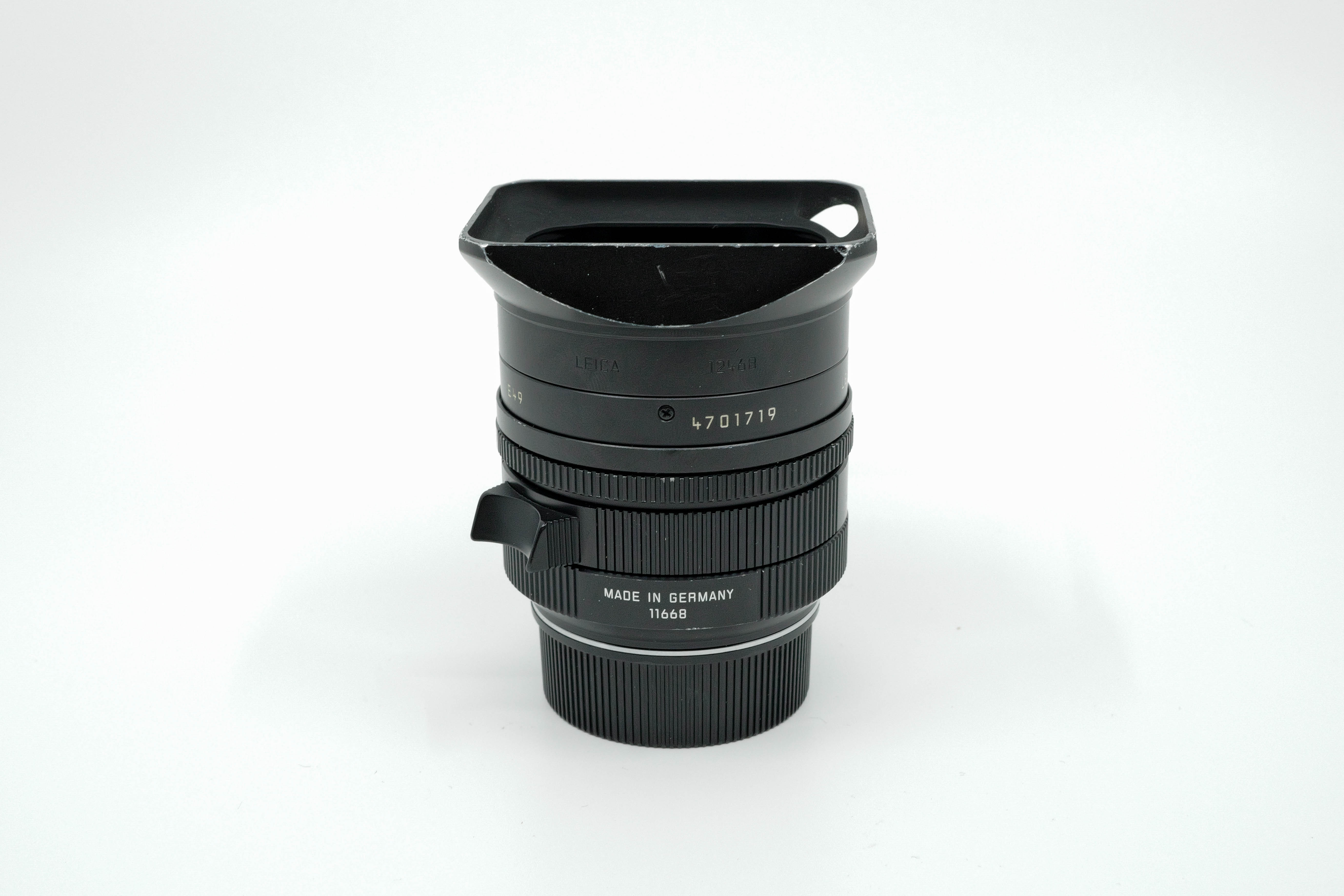 Leica Summilux-M 28mm f:1.4 Leica Summilux-M 28mm f:1.4