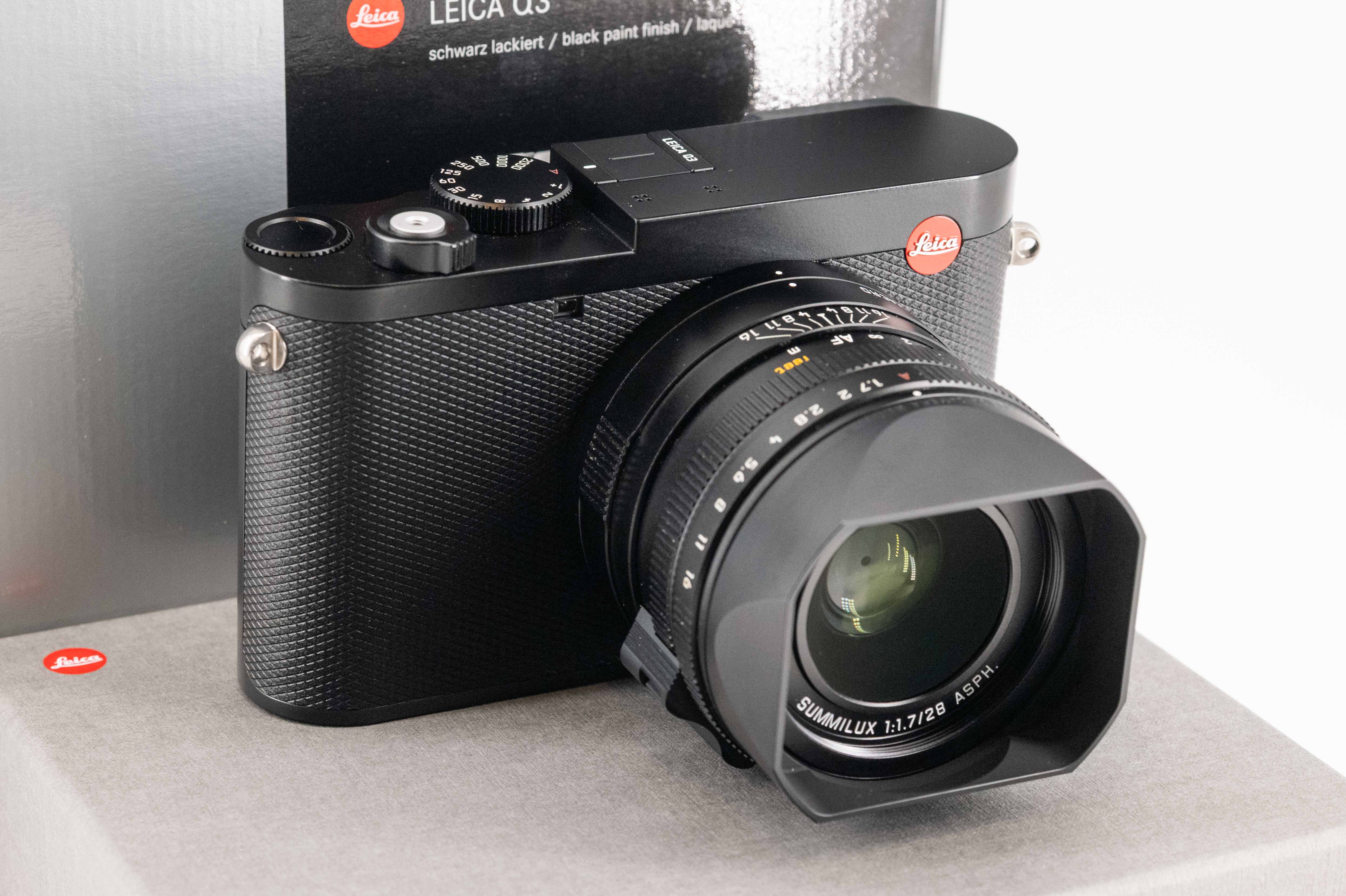 Leica Q3 Black 19080