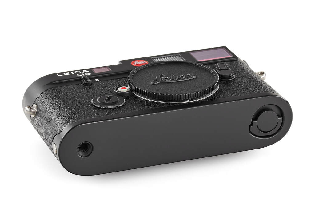 Leica M6 reissued 10557