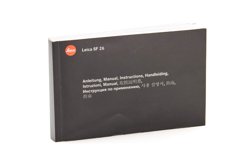 Leica Flash SF 26 black