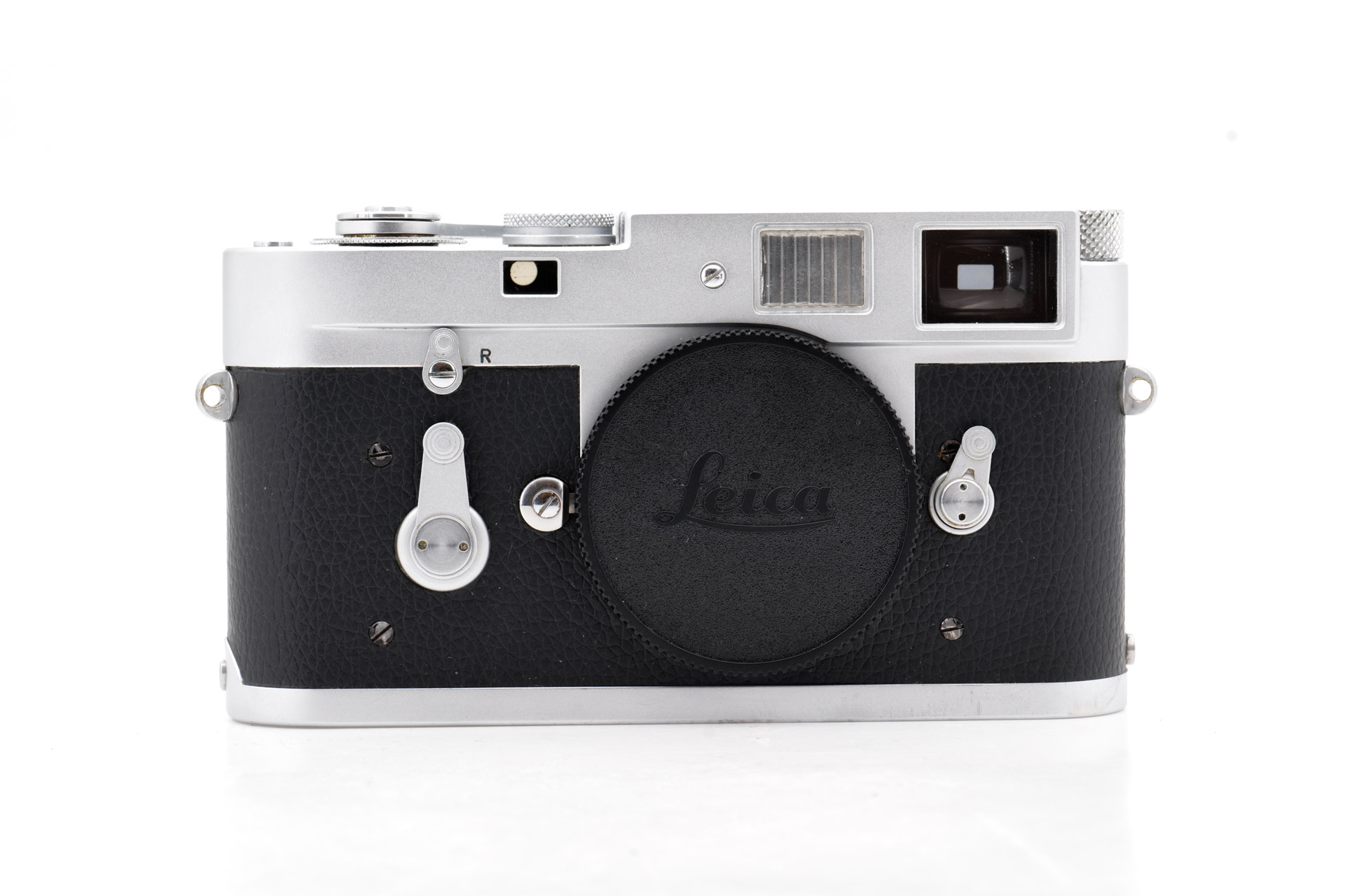 Leica M2, black with chrome finish