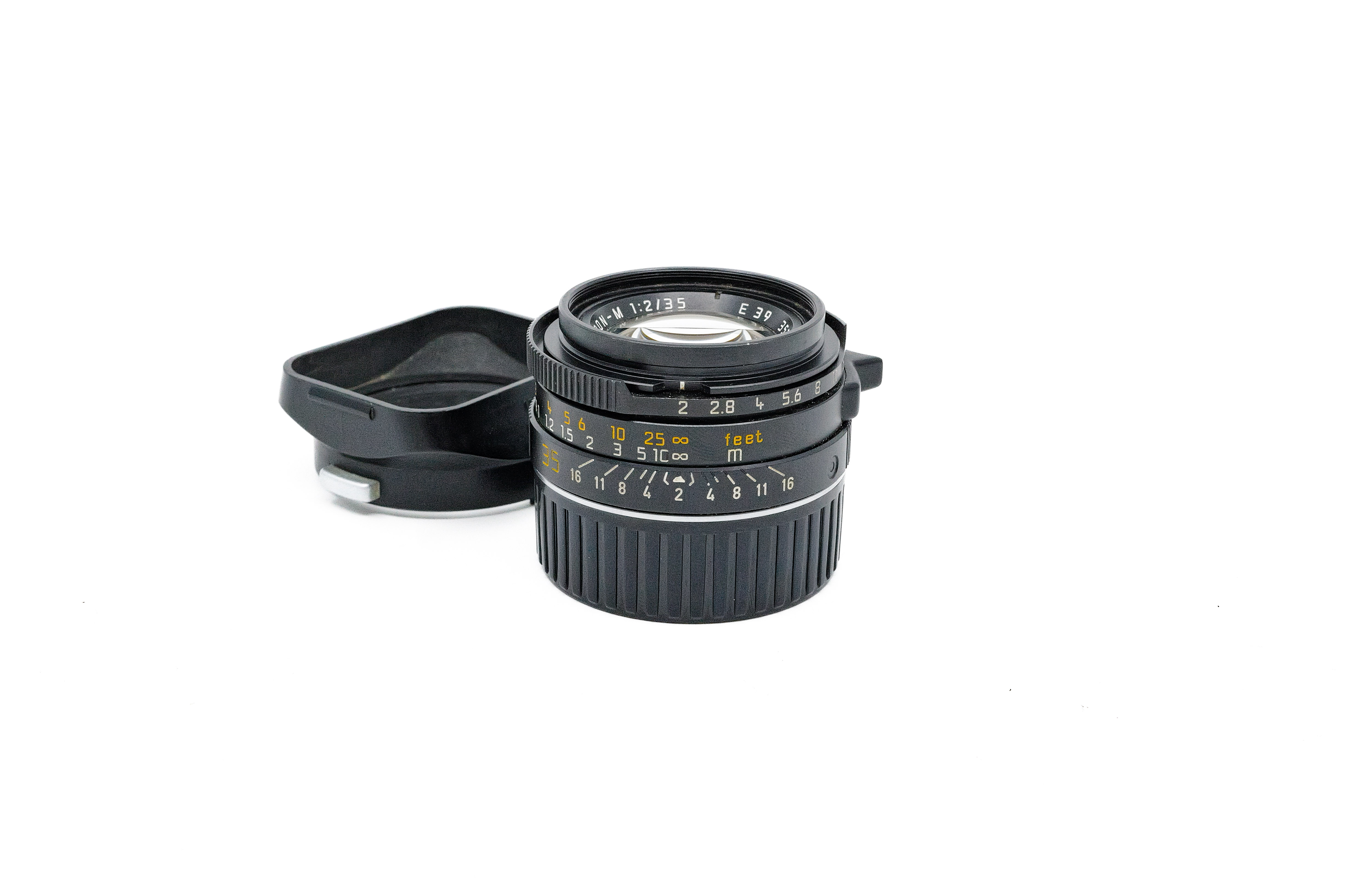 SUMMICRON-M 2/35 MM (King of Bokeh)