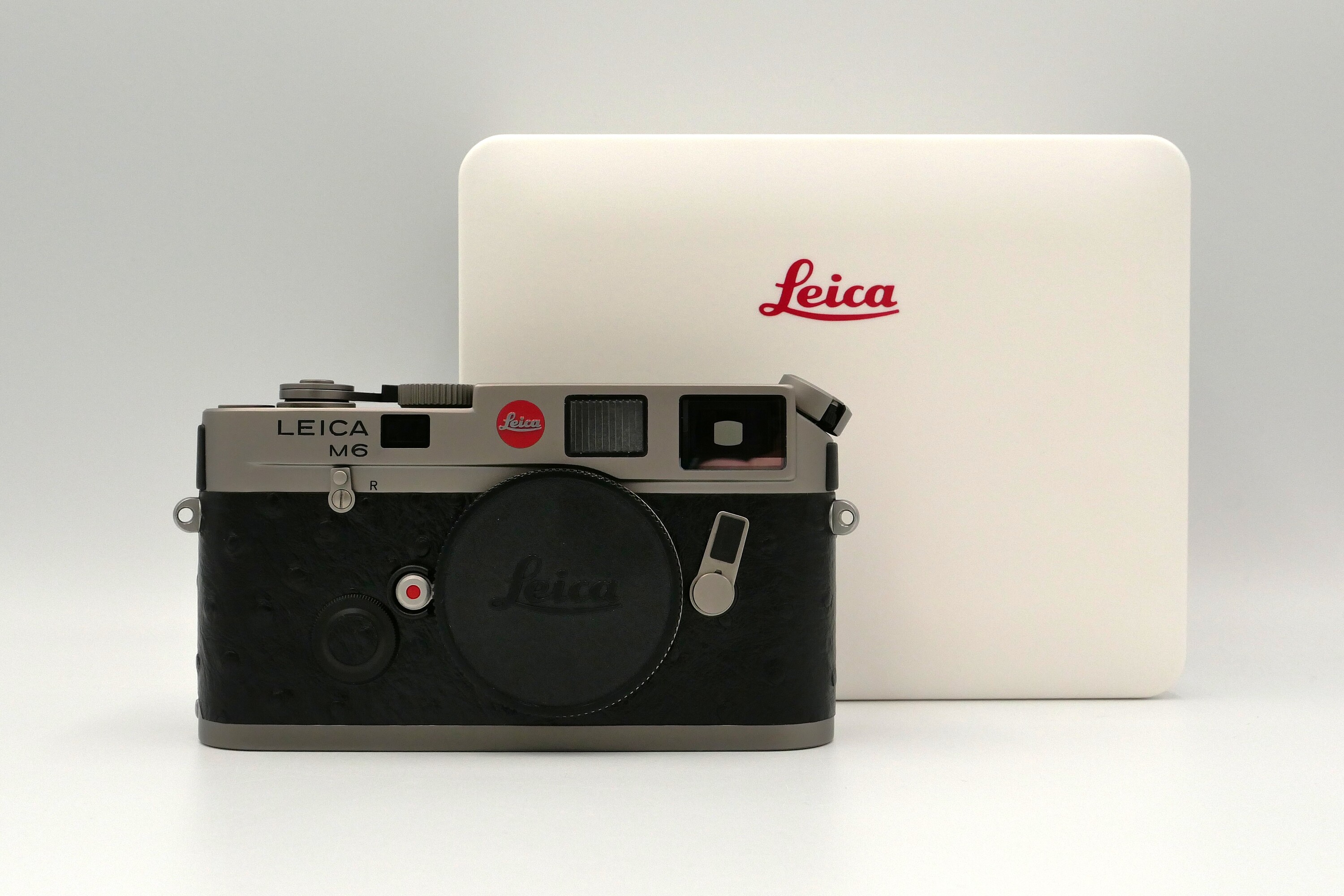 Leica M6, Titanium