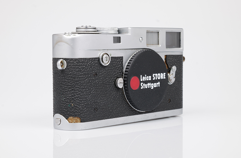 Leica M2