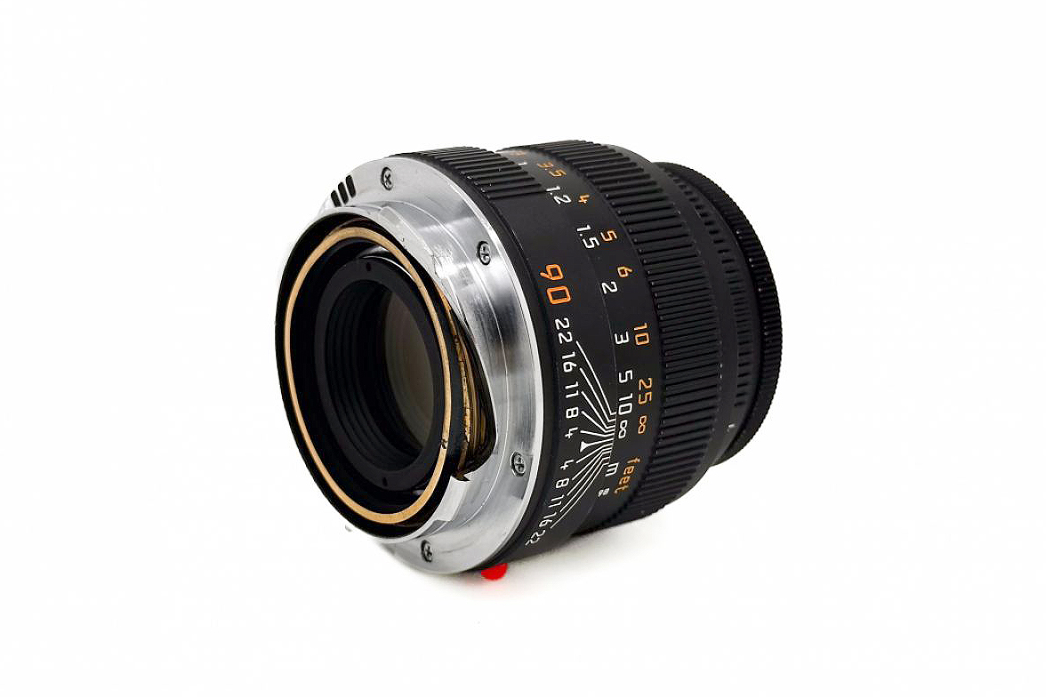Leica MACRO-ELMAR-M 4/90mm (set with Macro Adapter)