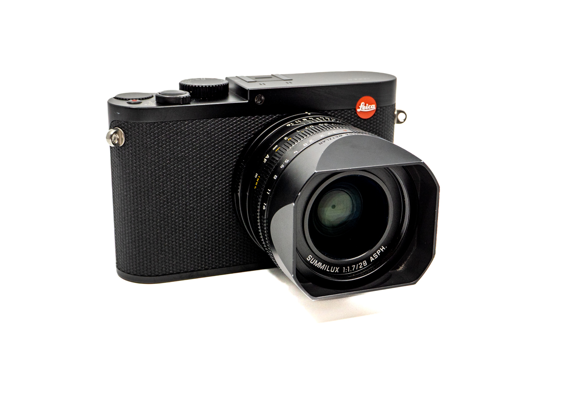 Leica Q (Typ 116), black. | Leica Camera Classic