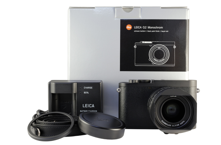 Leica Q2 Monochrom, black paint finish, Vers. EU/US/JP 19055