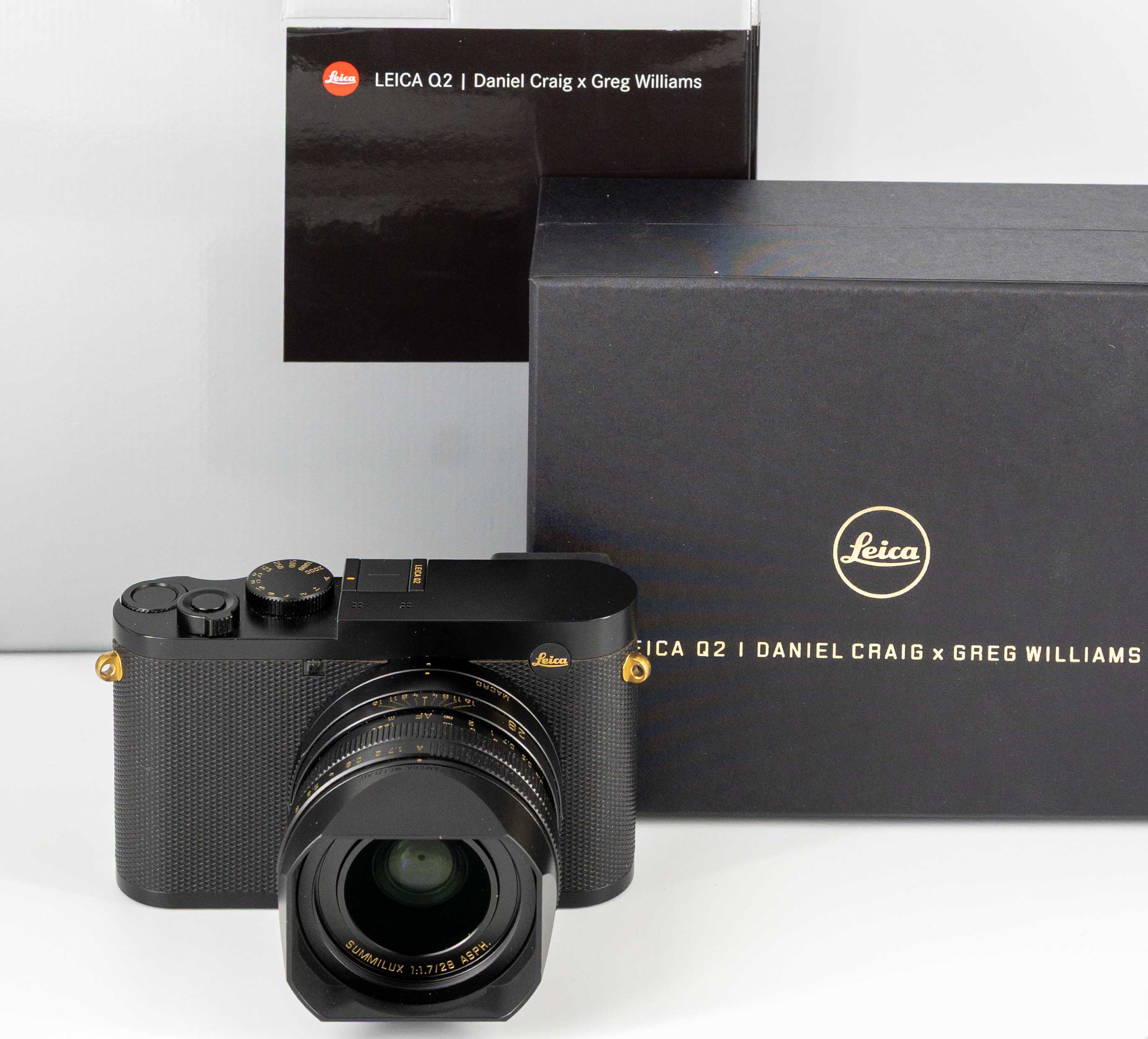 LEICA Q2 Daniel Craig x Greg Williams