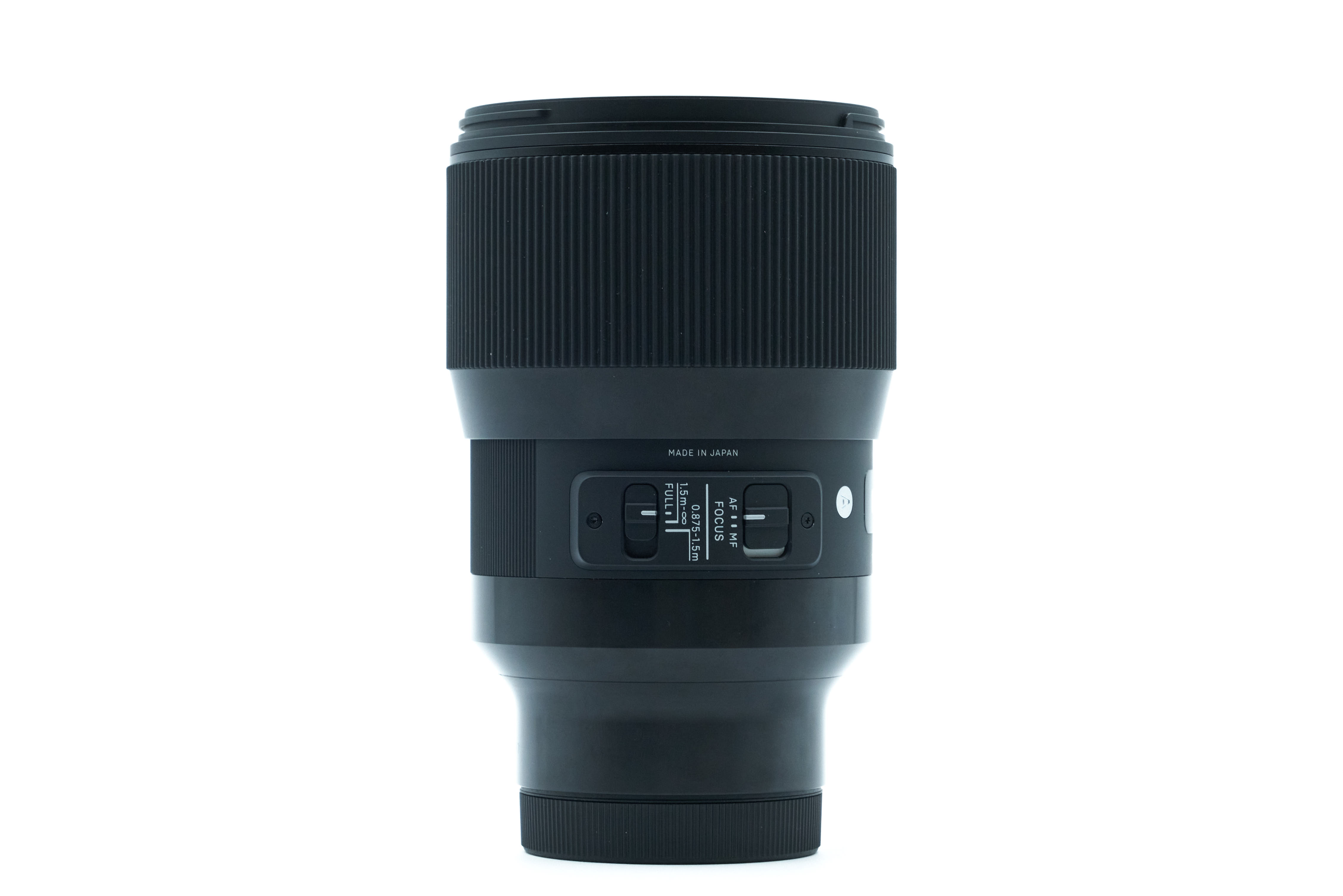 135mm f/1.8 DG ART L Mount