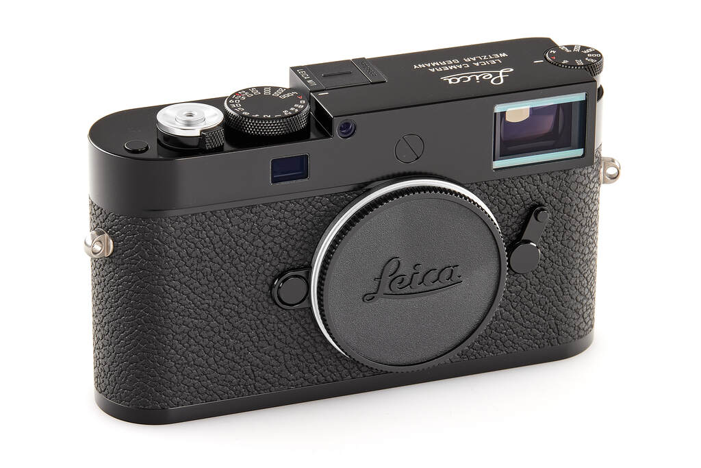 Leica M11 20230 glossy black paint - with 2 years of guarantee