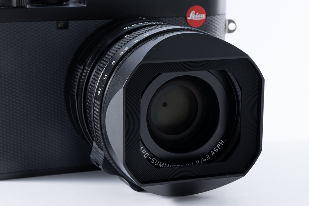 Leica Q3 43, schwarz lack.(Version EU/US/CN) (19084) Leica Q3 43, schwarz lack.(Version EU/US/CN) (19084)
