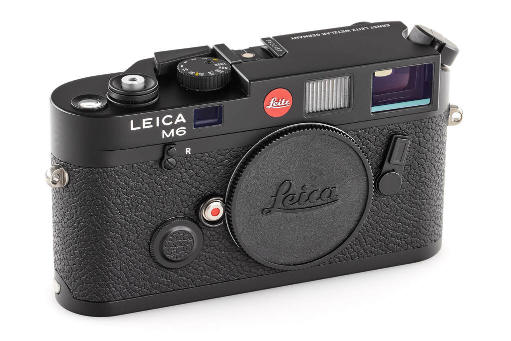 Leica M6 10557 black Preseries - like new with full guarantee