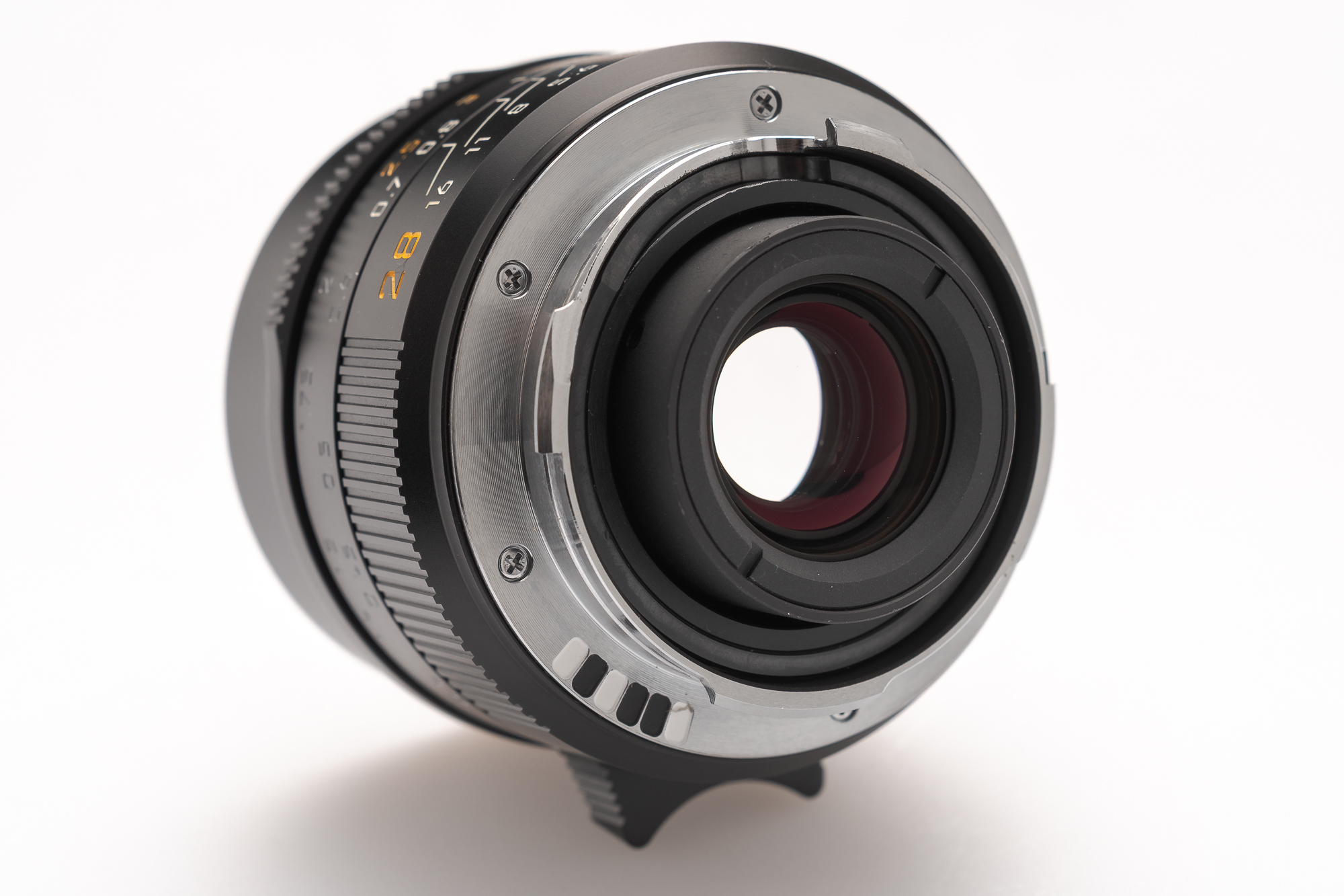 Leica 28mm Summicron-M f/2 ASPH., Black Anodized Leica 28mm Summicron-M f/2 ASPH., Black Anodized
